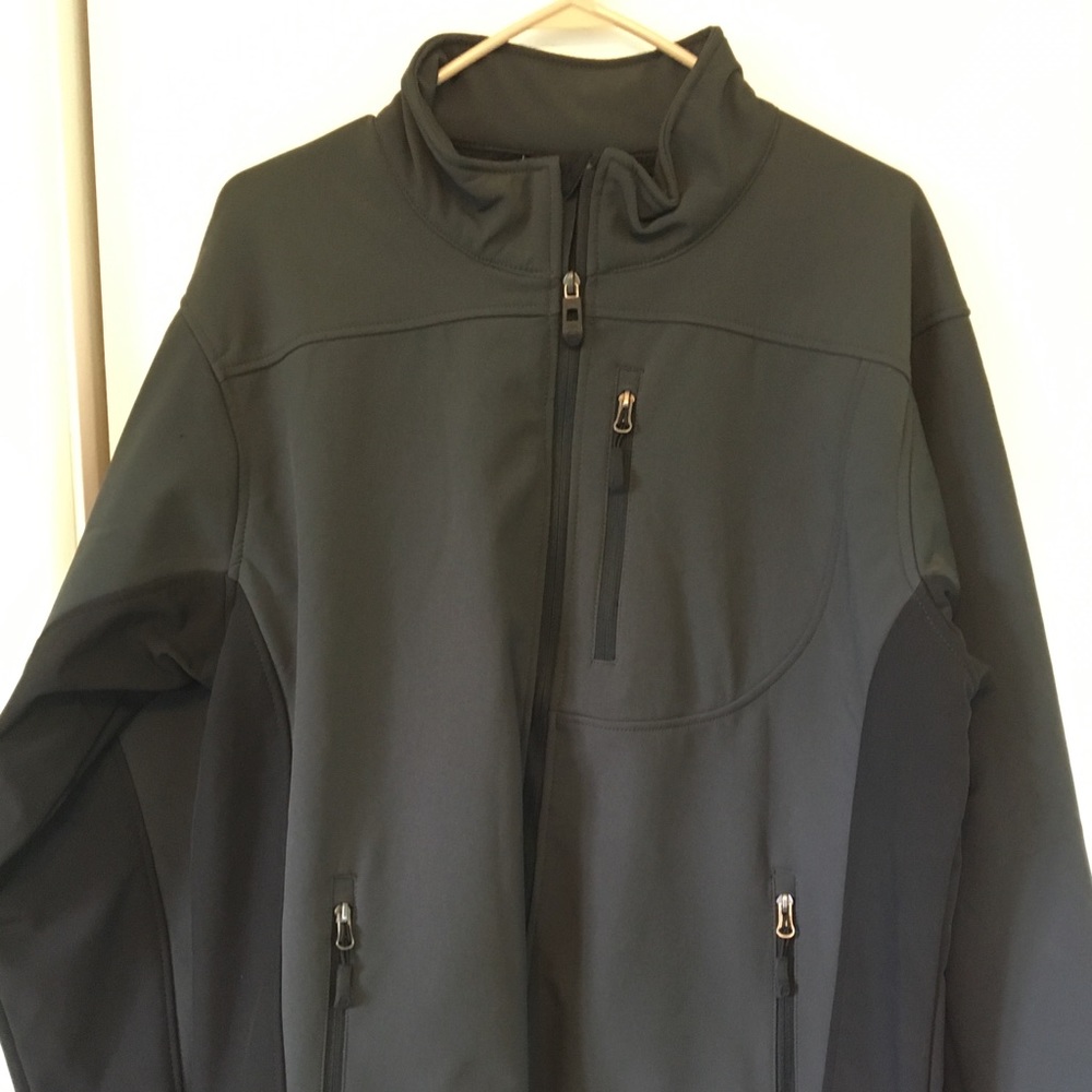 Free Country Men’s XL Soft Shell Jacket NWT